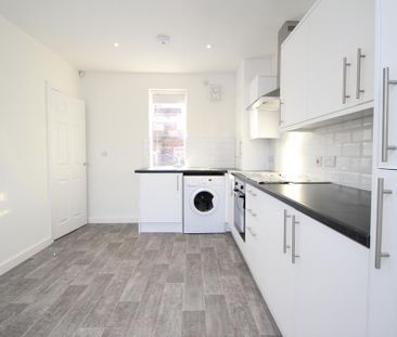 2 bedroom house to rent - Photo 2