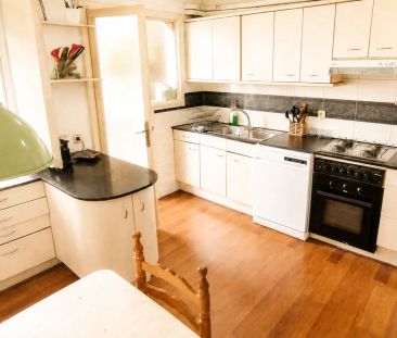 3-bedroom apartment for rent in El Gòtic - Photo 3