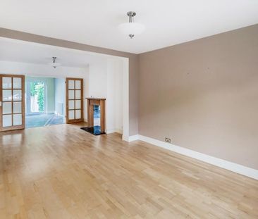 4 bedroom terraced house to rent - Photo 2