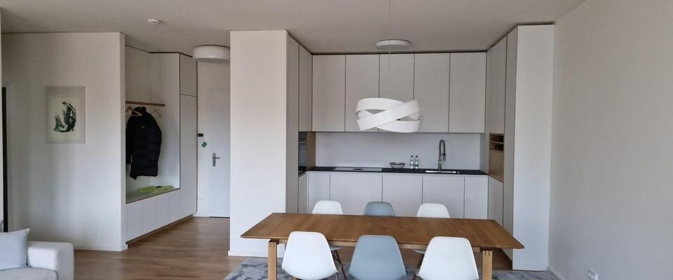 traumhafte 3- Zi/Whg/Balkon/ Parkett/ EBK- Option - Foto 1