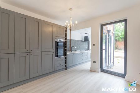 2 bedroom terraced house to rent - Photo 5