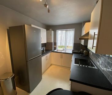 2 Bed Flat, Kielder Square, M5 - Photo 6