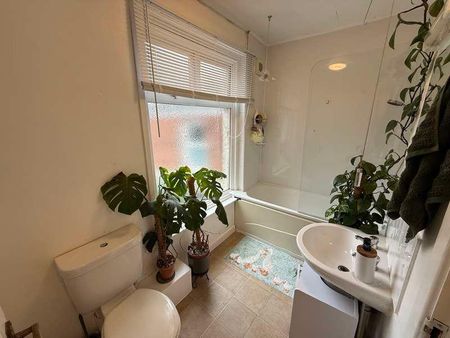 Milton Road, SO15 - Photo 5