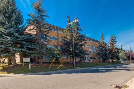 10 Frobisher Blvd SE, Calgary - Photo 3