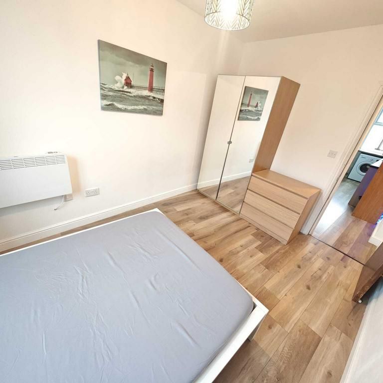 1 bedroom flat to rent - Photo 1