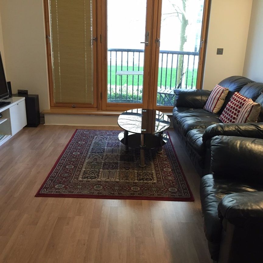 2 Bed Flat, Hannover Quay, BS1 - Photo 1