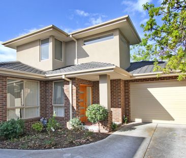 2/10 Vision Street, Chadstone VIC 3148 - Townhouse For Rent | Domain - Photo 3