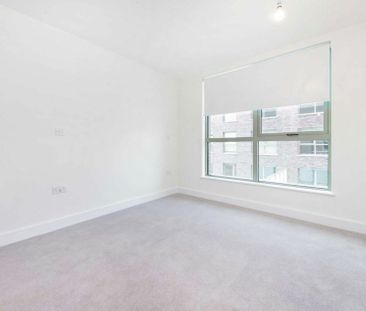 Green Street - Photo 6