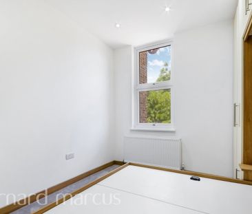 Carshalton Road - Photo 1