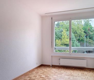Bel appartement lumineux de 3.5 pièces rénové au 4ème étage avec as... - Photo 1
