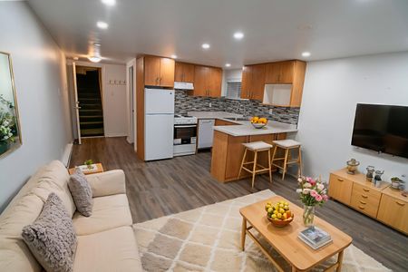 For Lease - 227 Beverley Street, Toronto, Ontario - Photo 4