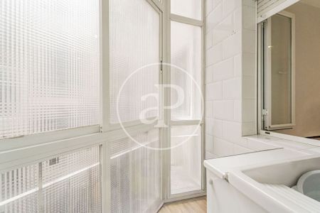 4 bedroom luxury Apartment for rent in Madrid, Autonomous Region of Madrid - Photo 5