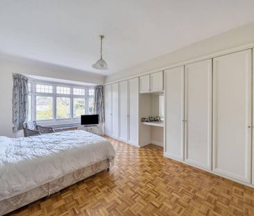 4 bedroom detached house to rent - Photo 6