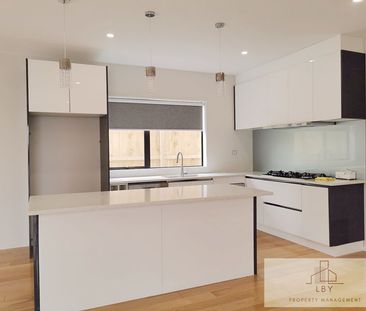 4 Bedrooms, 2.5 bathrooms Pakuranga - Photo 6