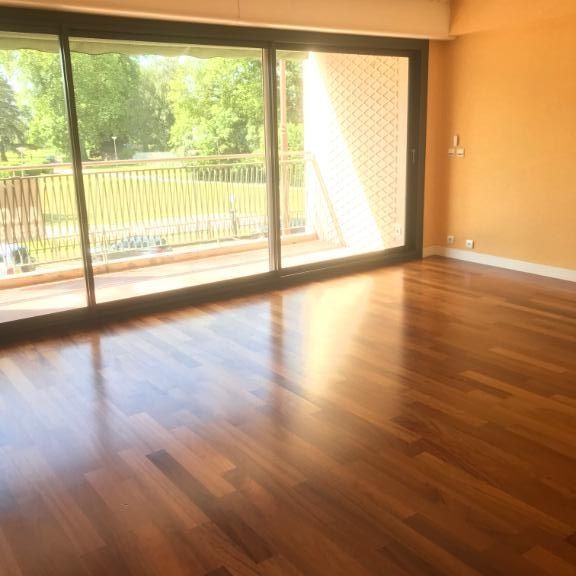 Location Appartement 3 pièces 73m² - Photo 1
