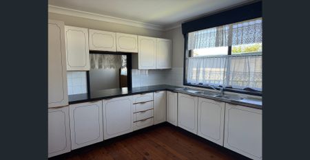 Studio In Greenwell Point - Photo 3