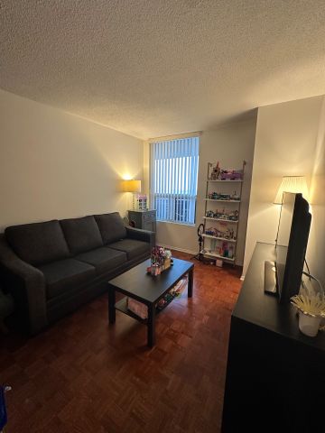 For Lease - 1515 Lakeshore Road Unit# 1805, Mississauga, Ontario - Photo 4