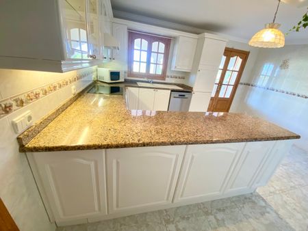 Detached Villa for Long Term Rent - Nova Santa Ponsa - Photo 4