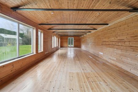 5 bedroom detached house to rent - Photo 3