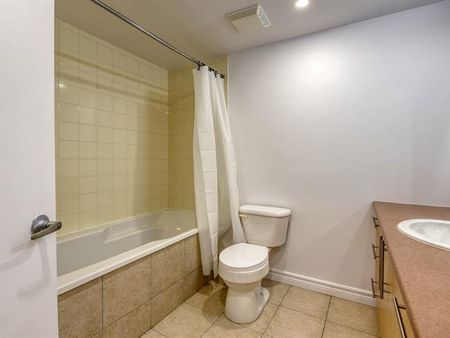 1920 Boul. du Souvenir - Photo 3