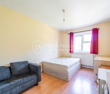 4 bedroom apartment to rent - Photo 4