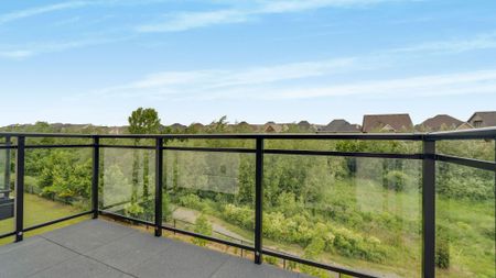 For Lease - 3055 Trailside Drive, Oakville, Ontario - Photo 4