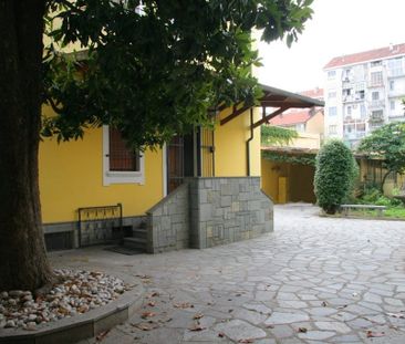 Via Beaulard, Turin, Piedmont 10139 - Photo 2