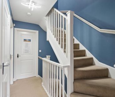 4 bedroom semi-detached house to rent - Photo 3