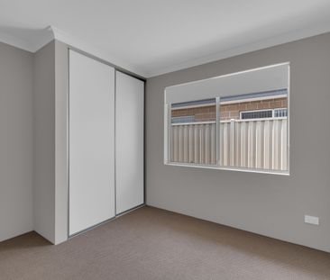 Four Bedroom Home in Hilbert - Photo 6