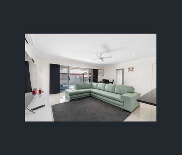 Low-Maintenance Living on a Prime Corner Block - Photo 1