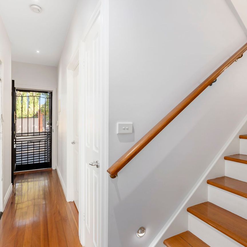 39 Goodwood, Richmond. - Photo 1