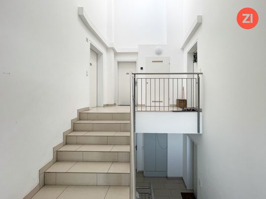 Maisonette 2,5- Zimmer mit Küche und Emporé - nähe Infracenter - Photo 1