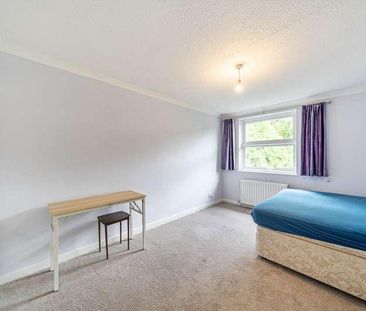 Dennis Lane, Stanmore, HA7 - Photo 4