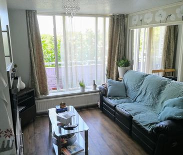 Room in a Shared Flat, Broadwood Terrace, W8 - Photo 1
