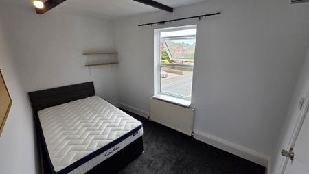 1 bedroom flat to rent - Photo 5