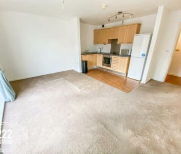 Dutton Court - Warrington - WA1 - Photo 6