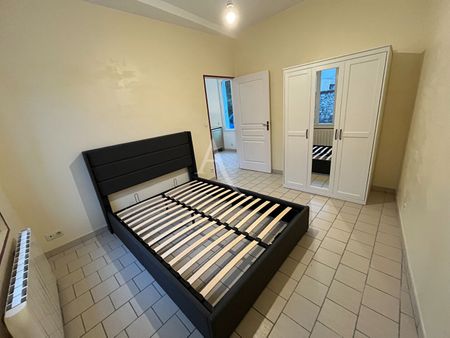 Location maison 3 pièces, 70.00m², Les Hermites - Photo 2