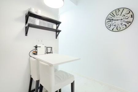 Carrer de Lepant, Barcelona, Catalonia 08025 - Photo 5