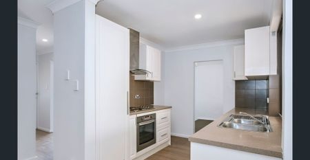 Refreshed 3x1 in Craigie – Modern Comfort & Convenience! - Photo 5