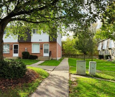 Oxford Place, Woodstock — 2 Bedroom - Photo 1