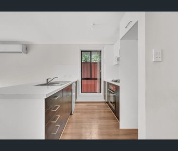 Immaculate 3 Bedroom Home - Photo 3