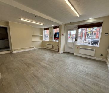 Castlegate, Newark, Notts, NG24 - Photo 4