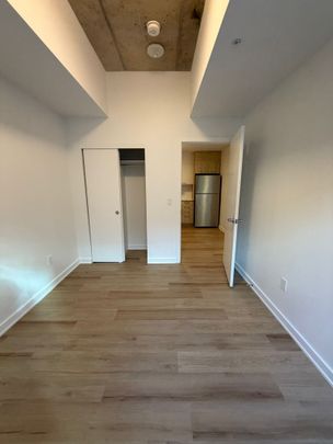 36 Robinson Ave, Ottawa, ON - Photo 1