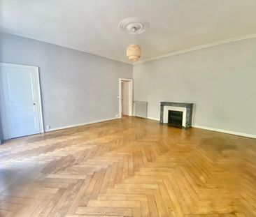 A Louer - Nantes Centre - Grand Appartement 6 Pièces De 175.24 M² - Photo 1