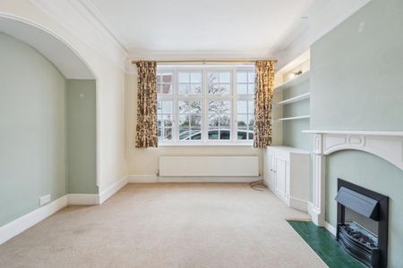 4 bedroom semi-detached house to rent - Photo 2