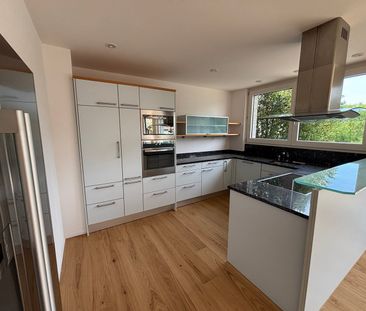 Einzigartige 4.5-Zimmer-Attikawohnung im bevorzugten Steingrubenquartier - Photo 3