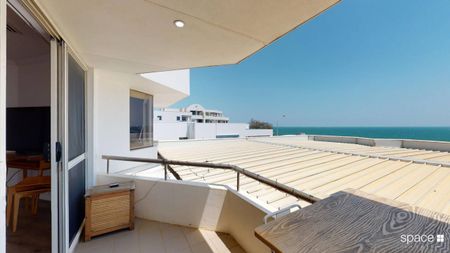 Panoramic Ocean Views on Marine Parade - Photo 2