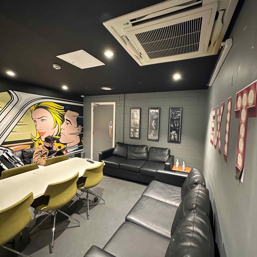 Premier Plus Studio - Photo 1