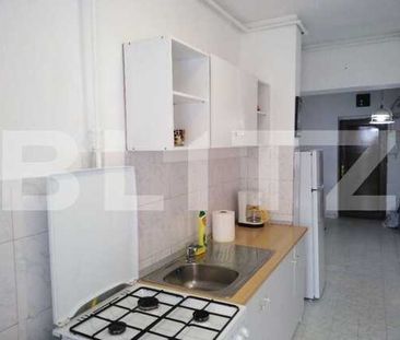 Apartament cu o camera, decomandat, 45mp, zona Interservisan - Photo 3