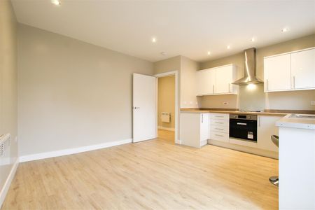 Hills Road, Cambridge - Photo 3